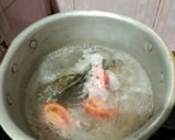 Foto langkah ke 2 dari resep 424.Sayur Bening Bayam Ketimun.