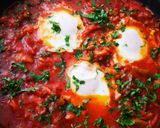 Pas rețetă Shakshuka sau ouă poșate în sos de roșii 2 fotografie