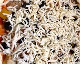 صورة لخطوة 2 من وصفة بيتزا خضار بـ 15 دقيقه 🍕👩🏻‍🍳