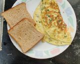 A picture of step 5 of Vegetable & Cheese Omelette.