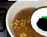 A picture of step 5 of Elaichi ka sherbat.