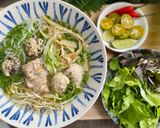 Hình bước làm 3 của món Bún mọc Hà Nội