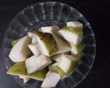 A picture of step 1 of Guava pickle.