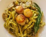 Foto langkah ke 10 dari resep Lemon garlic butter Scallops with Fettuccine Pesto.
