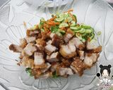 รูปขั้นตอนการทำที่ 3 ของ 🐷ยำหมูกรอบ🐷
