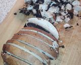 Foto del paso 1 de la receta Huevo y champiñón Portobello en cama de espinacas