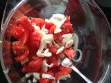 Ensaladilla de tomate y atún