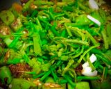 Hình bước làm 5 của món Đậu bắp sốt gừng