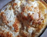 Sajtos-tejfölös borzas csirkemell recept fázis 11 fotója