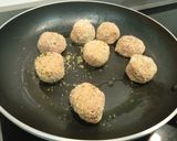 Foto del paso 2 de la receta: Albóndigas con puré