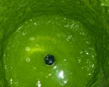 A picture of step 6 of Spinach soup.
