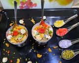 A picture of step 3 of Macroni Bhel.