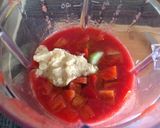 Foto del passaggio 5 della ricetta Gazpacho di frutti rossi, con calamaretti