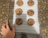 Foto langkah ke 6 dari resep Vegan Chocolate Chip Cookies.