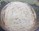 Hình bước làm 3 của món Mì Udon rong biển và rau củ