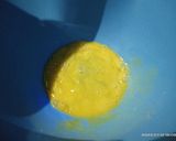 Foto langkah ke 2 dari resep Mini Corn Dog.