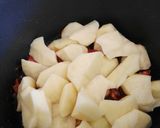 Foto del paso 8 de la receta: Patatas con sepia y gambas