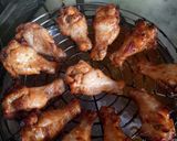 รูปขั้นตอนการทำที่ 5 ของ ปีกบนไก่อบซอสบาบีคิว