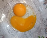 Foto del paso 1 de la receta: Spaghetti a la carbonara con huevo fresco