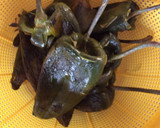 Foto del paso 2 de la receta: Chiles rellenos con queso ranchero