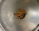 A picture of step 2 of Veg upma.