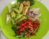 Foto langkah ke 1 dari resep Sayur Tempe Tomat Hijau.