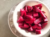 પાલક અને બીટ લાડુ (Palak Beetroot Ladoo Recipe In Gujarati)