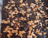 A picture of step 4 of Walnut brownies.