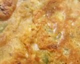 A picture of step 4 of Besan cheela.