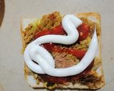 A picture of step 4 of Shami sandwich.