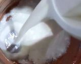 A picture of step 3 of Homemade sweet Yogurt.