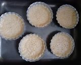 A picture of step 5 of Berry Tarts😘.