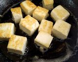 A picture of step 3 of Creamy Palak paneer.