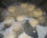 Foto langkah ke 2 dari resep Sop Bakso Tempe.