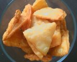 A picture of step 8 of Nimki/Namkeen.