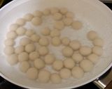 Foto langkah ke 4 dari resep Bakso Aci BBQ dan Kuah.