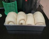 Foto langkah ke 9 dari resep Roti Tawar super empuk.