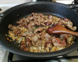 Foto del paso 4 de la receta: Guiso de mollejas con patatas al curry