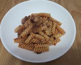 Pas rețetă Fusilli cu vinete, ciupercuțe și sos de roșii 5 fotografie