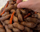 A picture of step 4 of Slow Cooker Pickle Juice Boiled Peanuts.