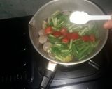 Foto langkah ke 2 dari resep 66. Sayur bening sawi hijau.