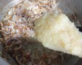 A picture of step 2 of Khara Masala Qeema.