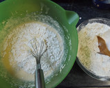 Foto del paso 2 de la receta: Bizcocho de coco con lima o limón