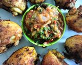 Foto langkah ke 6 dari resep Ayam Ungkep Goreng Srundeng Bawang.