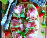 Une image de l'étape 4 de Bruschetta tomates, mozzarella et pesto.