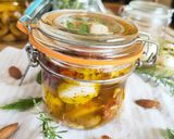 Foto del passaggio 3 della ricetta Ciliegine di mozzarella al profumo di erbe aromatiche