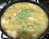 Foto del paso 6 de la receta: Merluza en salsa al vino blanco