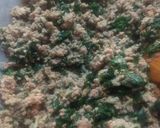 Foto del paso 4 de la receta: Carne molida con espinacas estilo asiático