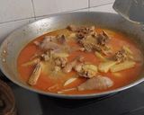 Foto langkah ke 6 dari resep 202. Gulai Ayam bumbu kelapa gongseng-Medan.