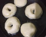 Foto langkah ke 5 dari resep Donat Tape lembut dan menul.